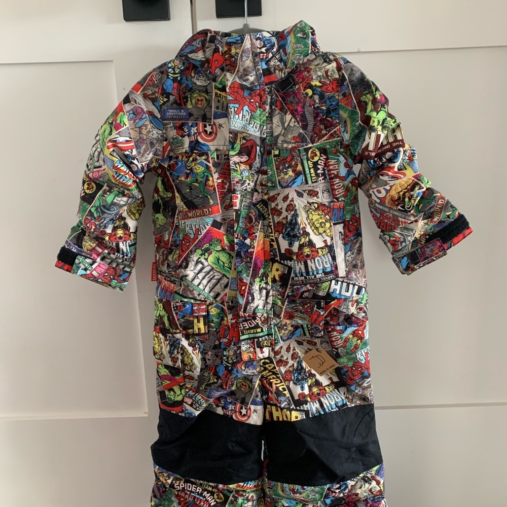 Limited edition Burton x Marvel Snowsuit 18-24M